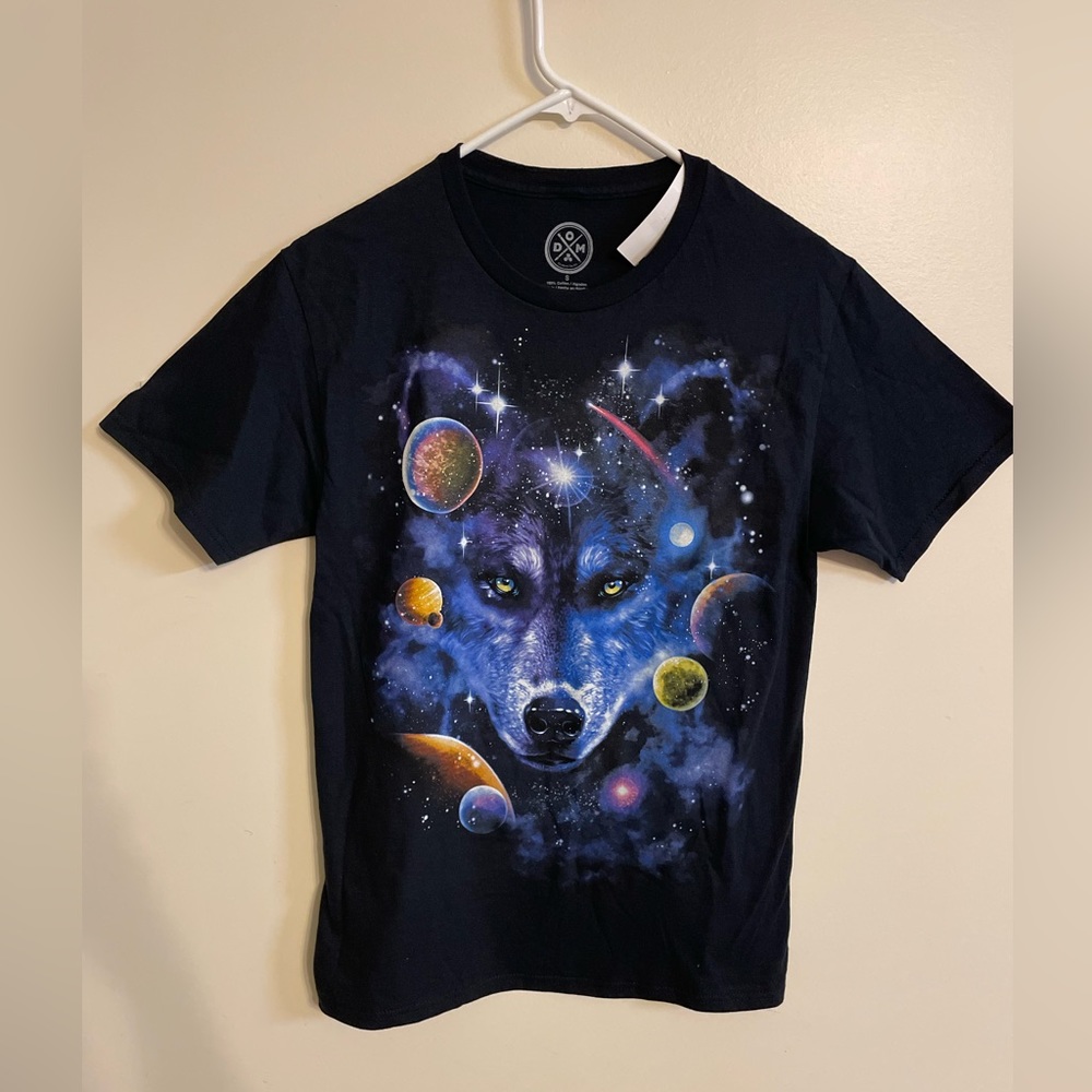 DOM Wolf shirt